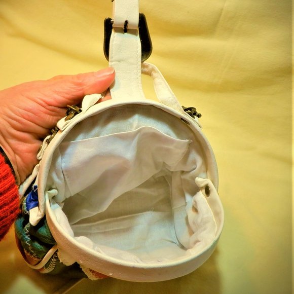 *** RAFY ~ LEATHER ***  BRAND NEW ~ Cross/Body - Picture 3 of 3